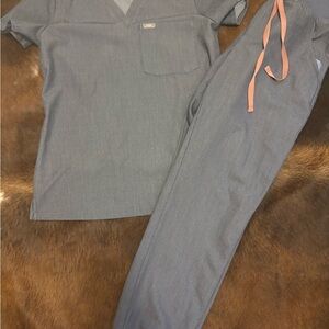 Figs Grayish denim V-Neck Scrub set